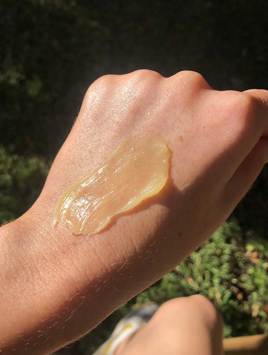 Golden Dry Skin Miracle Salve - 25g - Image 7